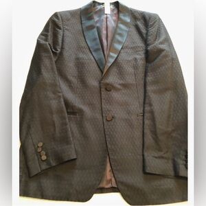 Claiborne Lux Men's Shawl Lapel Tuxedo, sz 42R, color Black, Textured Fabric